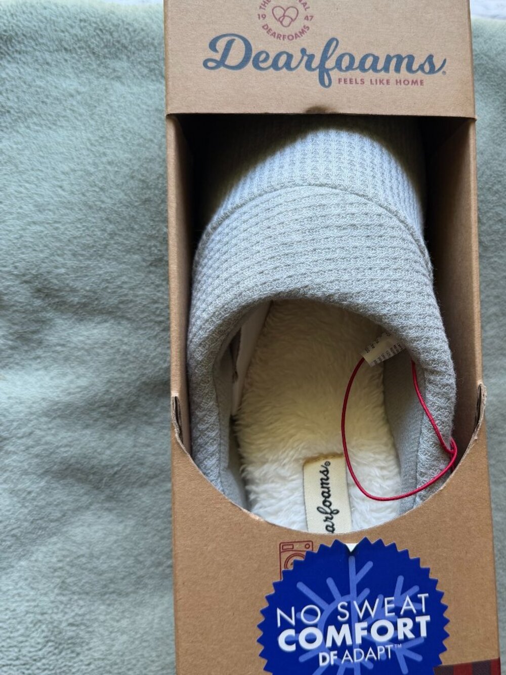 Women's Dearfoams Grey Slippers Size 11-12 XLarge